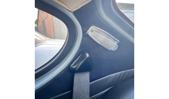 Volvo - P1800 - Cache ceinture de sécurité - Finition complète