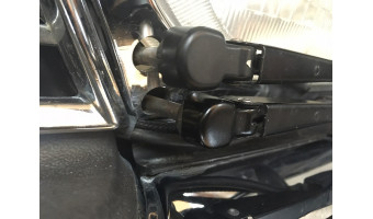 Jaguar - XJS - Cache de fixation de balai lave-phare - Finition complète